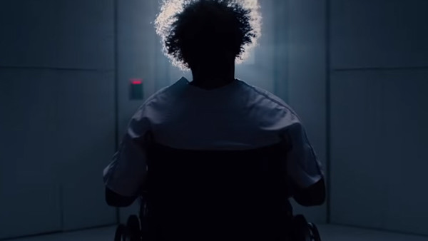 Glass Samuel L Jackson