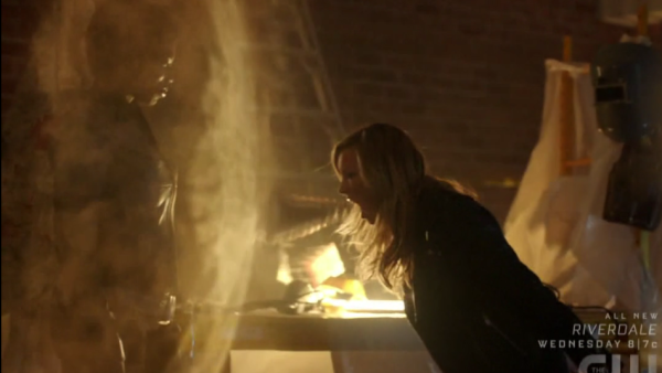 Arrow Black Siren Silencer Fight