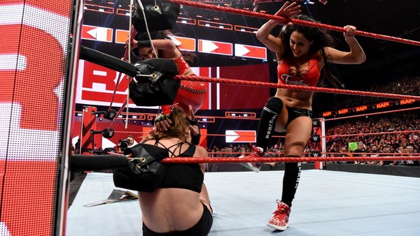Ronda Rousey Bella Twins