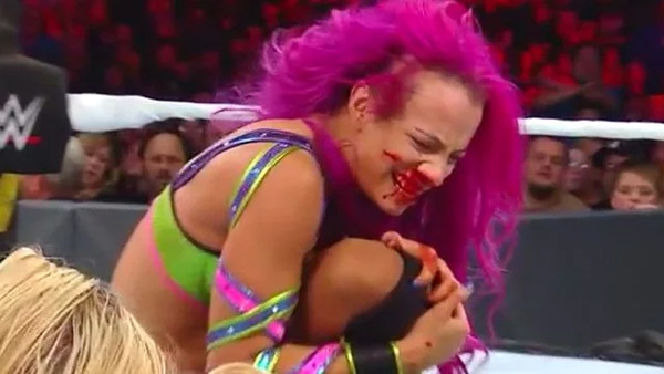 Lita Survivor Series 2000