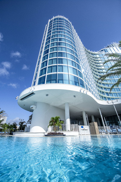 Universal Orlando Aventura Pool