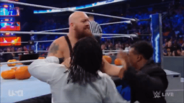 Kofi Kingston Xavier Woods Blood Mist Big Show