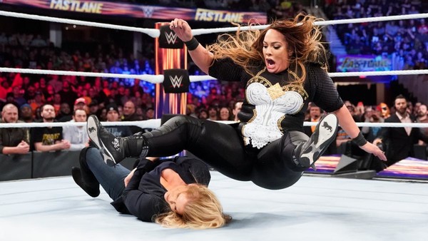 nia jax fastlane