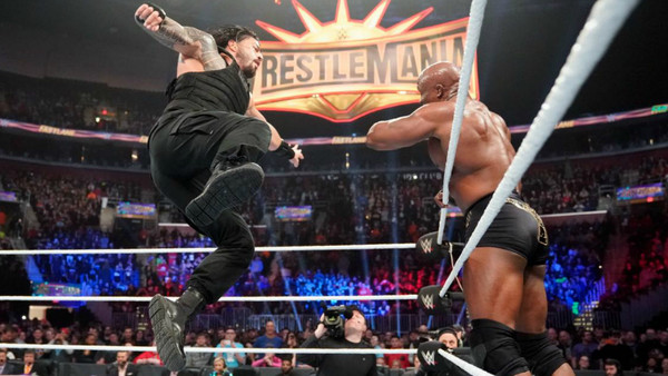 Roman Reigns Bobby Lashley