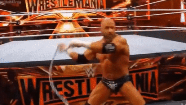 WrestleMania XXVII Triple H Undertaker Spinebuster