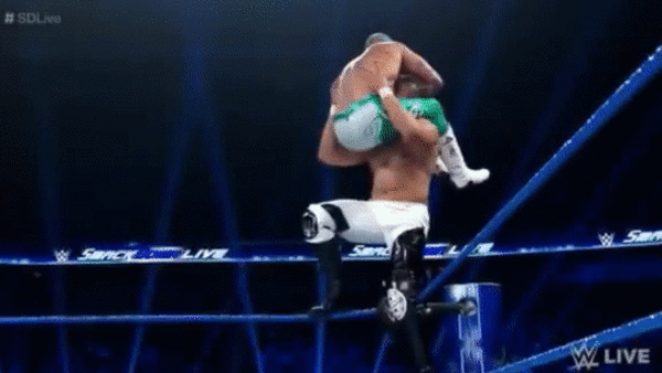 Andrade Rey Mysterio Avalanche Sitout Powerbomb