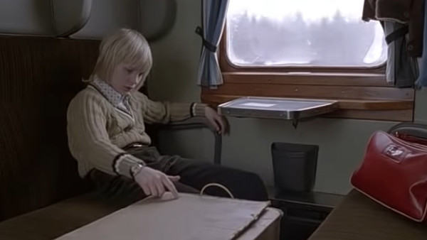 Let The Right One In Ending