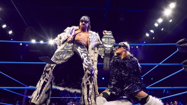 Johnny Impact Taya Valkyrie