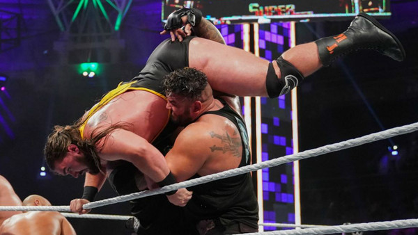 Super ShowDown Battle Royal