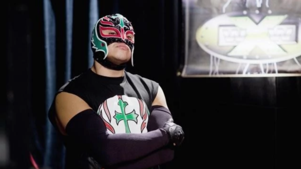 Zeke And Luther Rey Mysterio