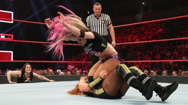 Alexa Bliss Becky Lynch