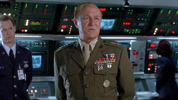 robert loggia independence day