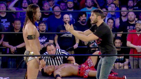 Adam Cole Johnny Gargano
