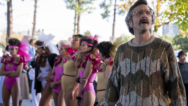 GLOW Season 3.jpg