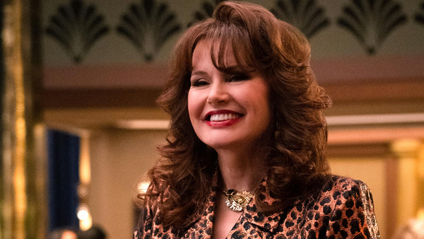 GLOW Geena Davis