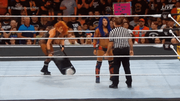 Becky Lynch Sasha Banks
