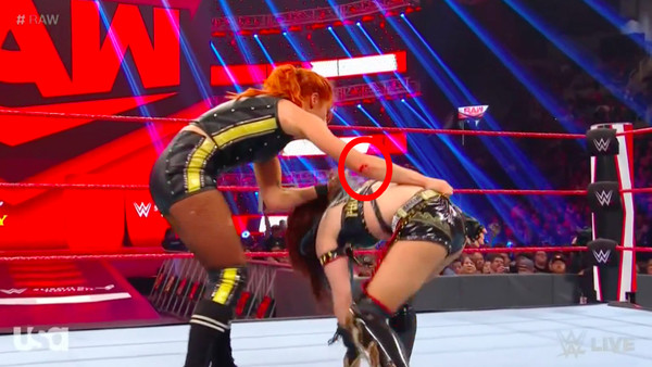 Becky Lynch Kairi Sane