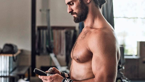 SETH ROLLINS SOCIAL MEDIA