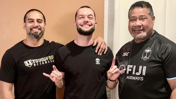 Finn Balor Tama Tonga