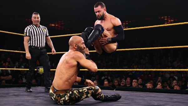 Finn Balor Tommaso CIampa