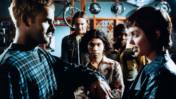 Johnny Lee Miller and Angelina Jolie and the gang 