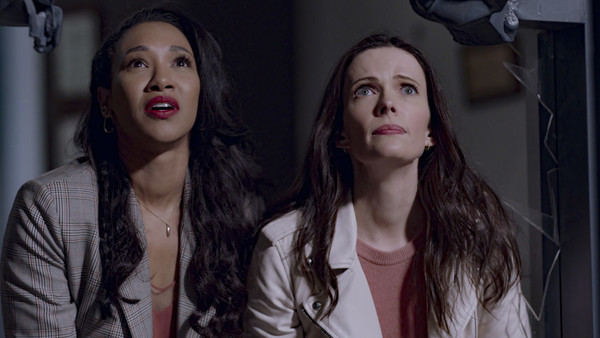 Crisis On Infinite Earths Iris West-Allen Lois Lane