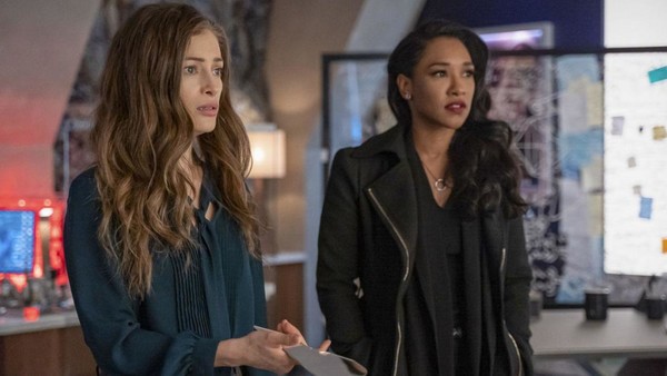 The Flash Eva McCulloch Iris West-Allen