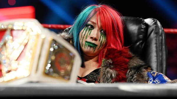 Asuka WWE