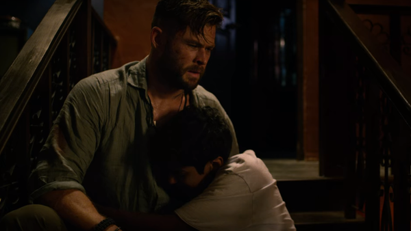 Extraction film Chris Hemsworth 
