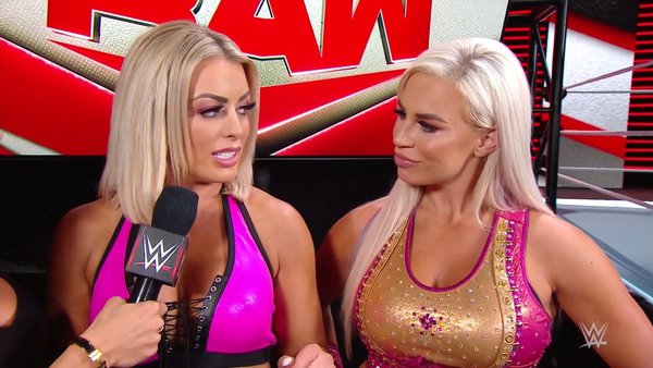 Dana Brooke Mandy Rose
