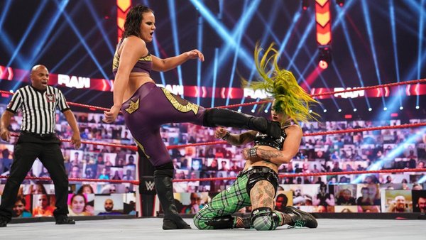 Shayna Baszler Ruby Riott