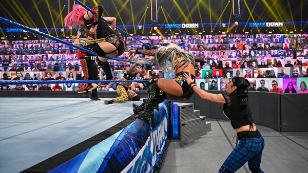 Asuka Billie Kay The Riott Squad