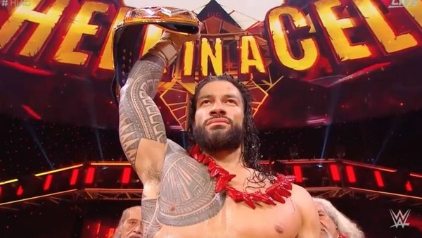 Roman Reigns Hell in a Cell