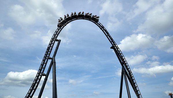 Universal Orlando Jurassic World Velocicoaster