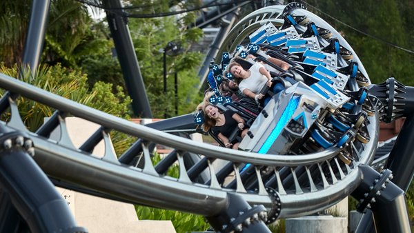 Universal Orlando Jurassic World Velocicoaster