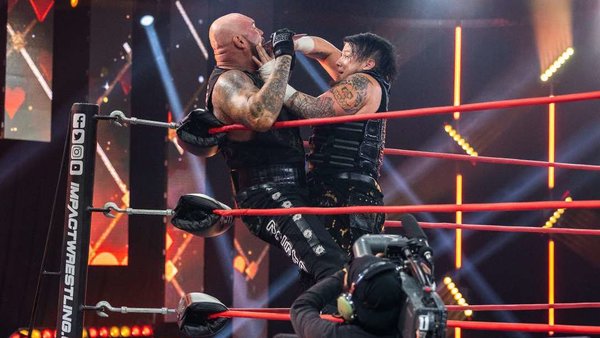 Sami Callihan Doc Gallows
