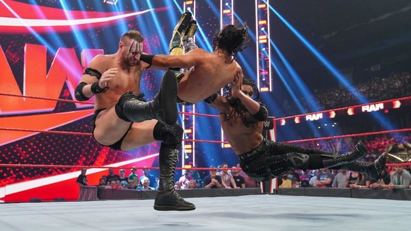 Mustafa Ali T-Bar Mace