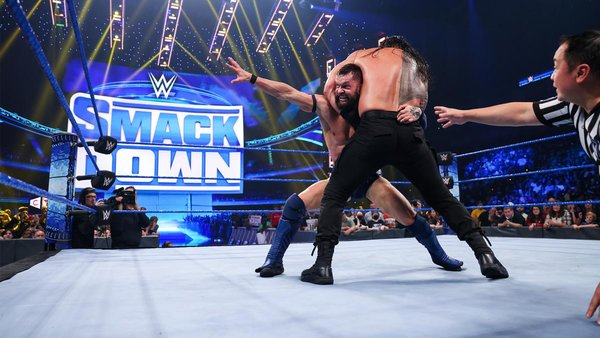 Finn Balor Roman Reigns