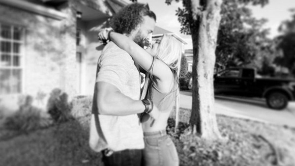 Juice robinson Toni Storm