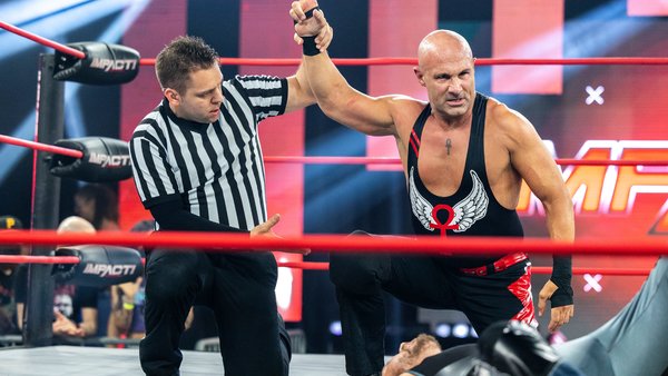 Christopher Daniels