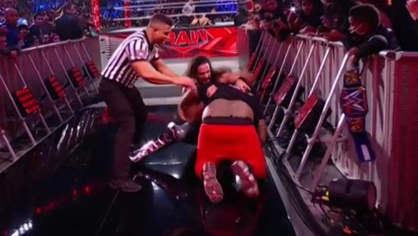 Seth Rollins fan attack