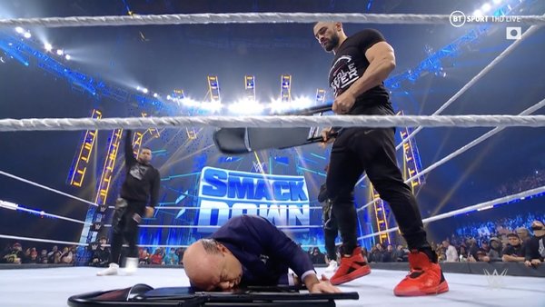 Roman Reigns The Usos Paul Heyman Con-Chair-To