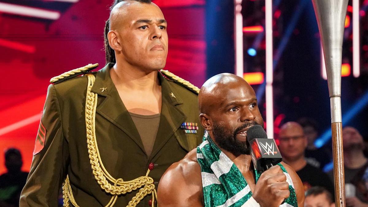 Apollo Crews Commander Azeez