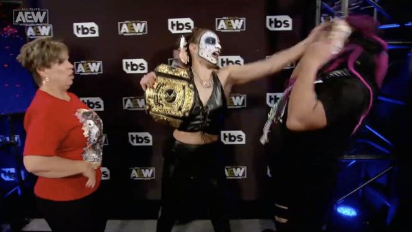 Thunder Rosa Nyla Rose
