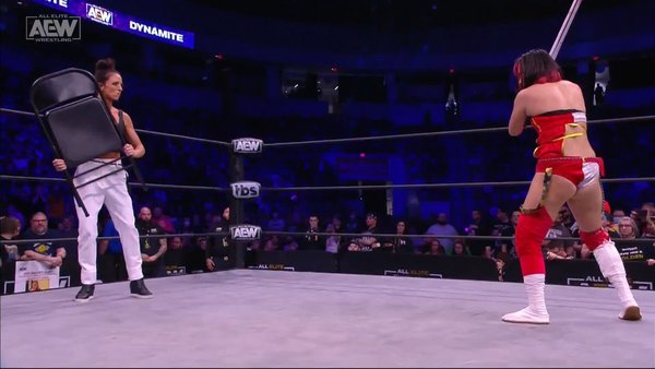 Serena Deeb Hikaru Shida