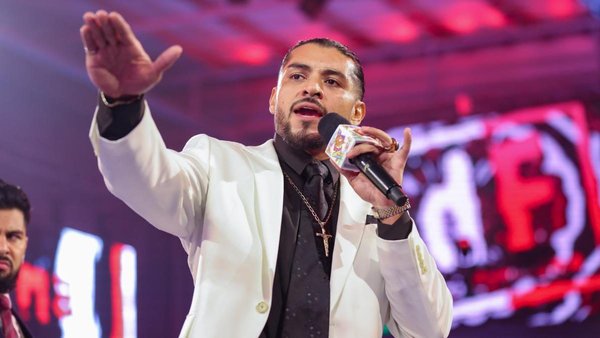 Santos Escobar WWE NXT 2.0