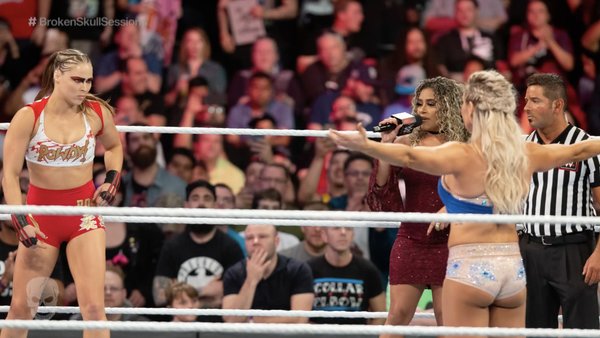 Charlotte Flair Ronda Rousey WWE Survivor Series 2018