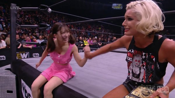 Toni Storm Riho