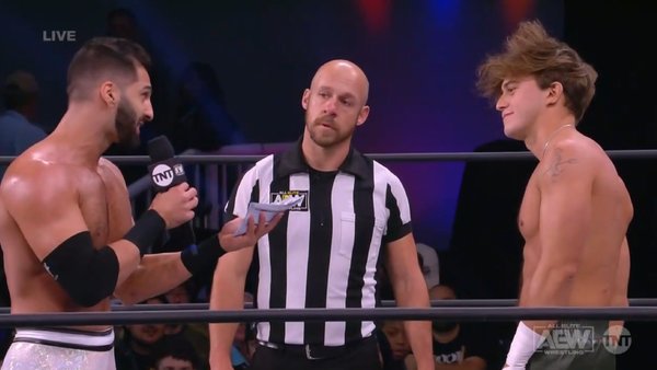 Ari Daivari Hook