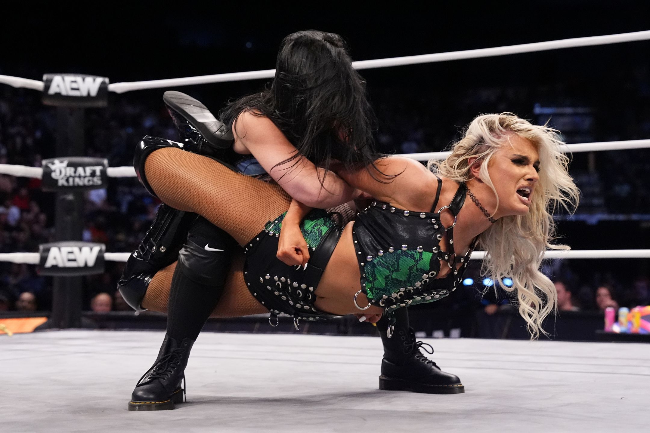 Saraya Mariah May